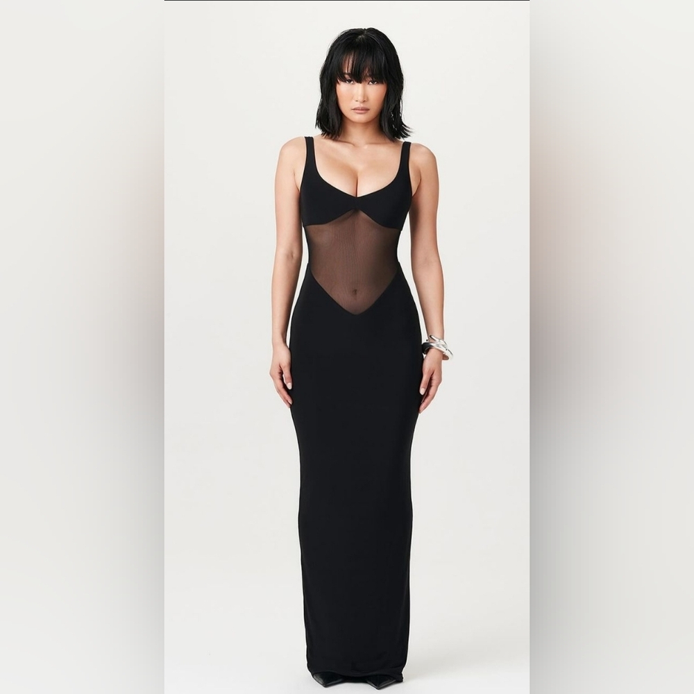 NWT Naked Wardrobe Black Hourglass Dress Size Small